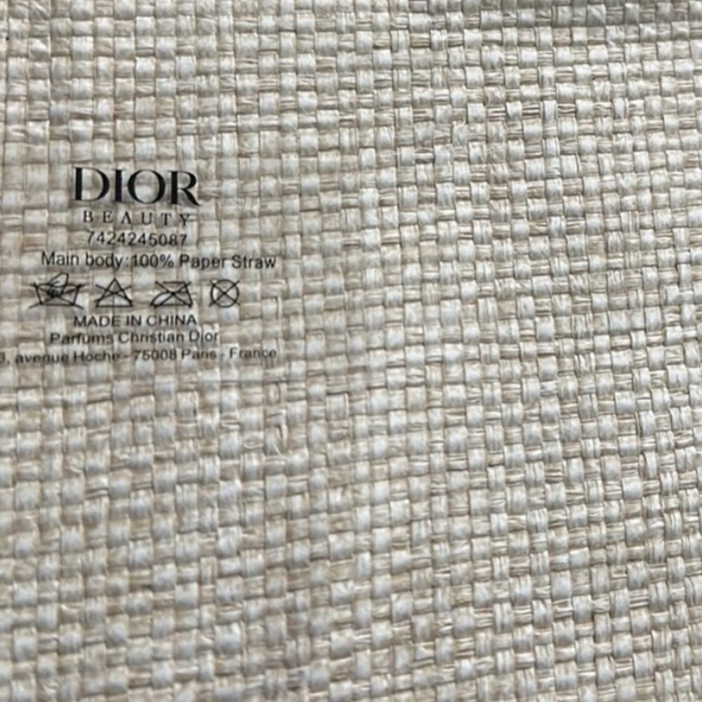 Dior AROUND THE WORLD TOTE Gift Set-Limited Edition - Picture 4 of 7